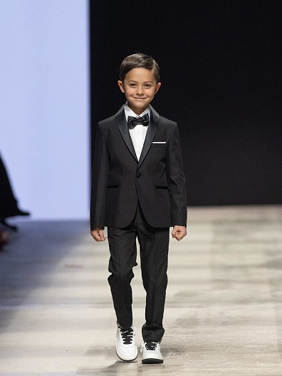 Ионнис Карибидис