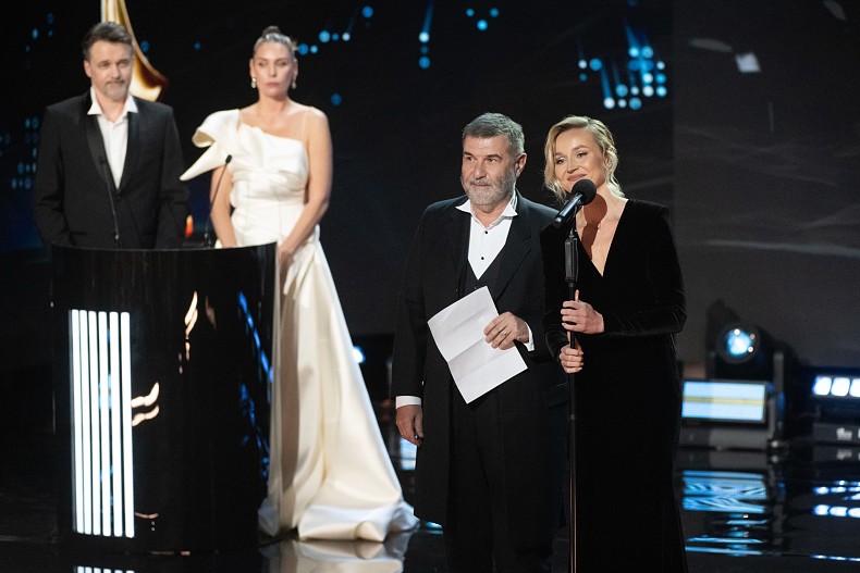 Павел Трубинер, Юлия Мельникова (украшения Mousson Atelier), Евгений Гришковец, Полина Гагарина