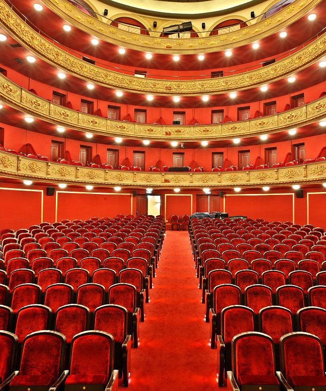 7 спектаклей для первого знакомства с театром