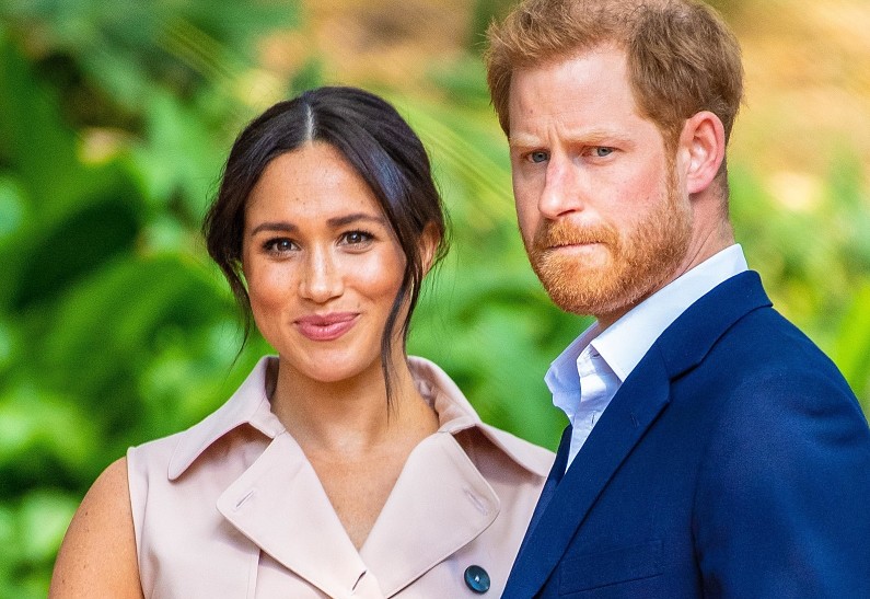 Соседи стараются избегать общения с Меган Маркл и принцем Гарри