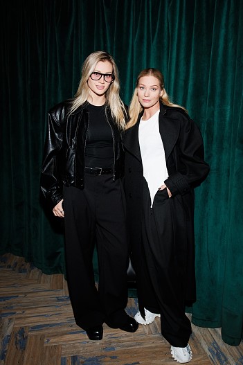 Маш Милаш, Кристина Асмус