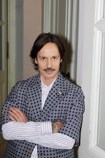 Евгений Седой