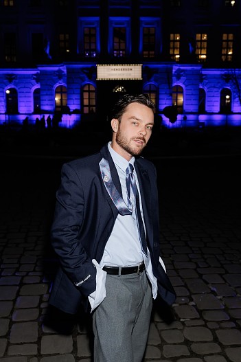 Сергей Сухов