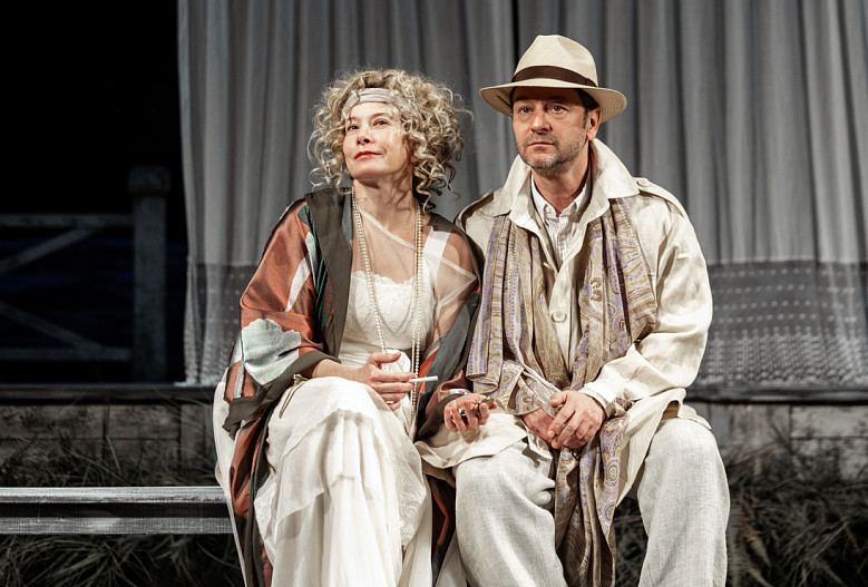 Сцена из спектакля «Чайка»