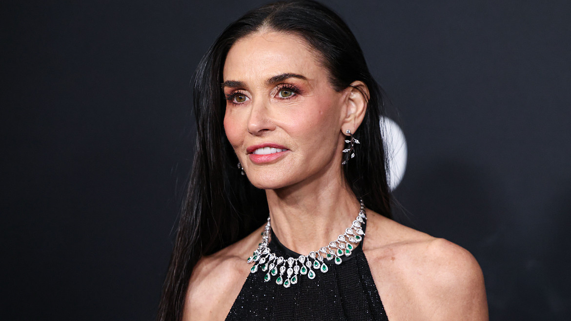 Стало известна причина нездоровой худобы Деми Мур