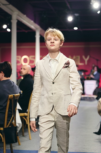 Александр Плющенко