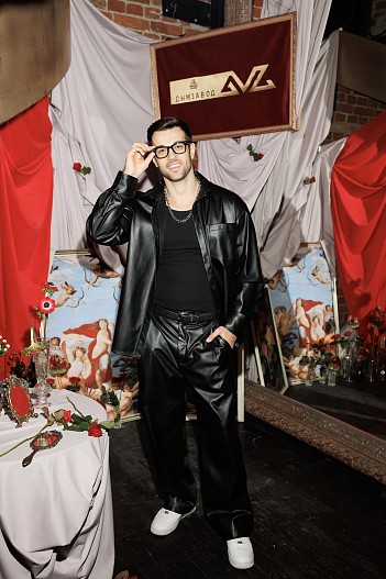 Олег Терновой