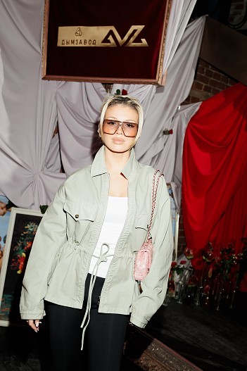 Люся Чеботина