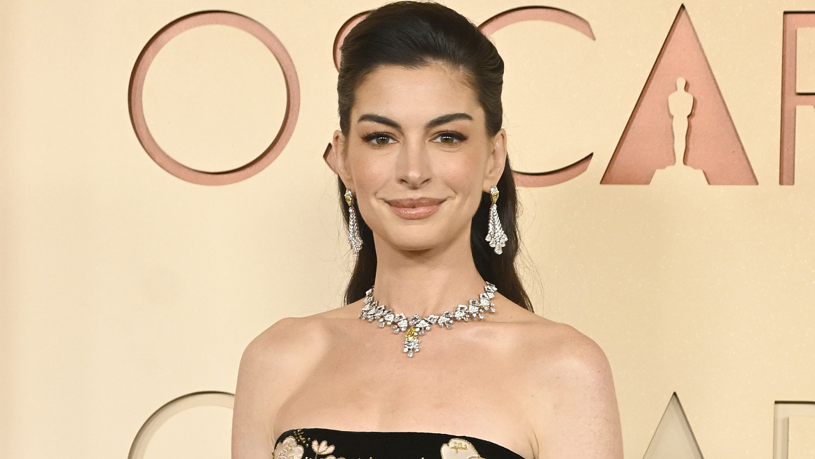 Энн Хэтэуэй рассказала о своем психическом расстройстве