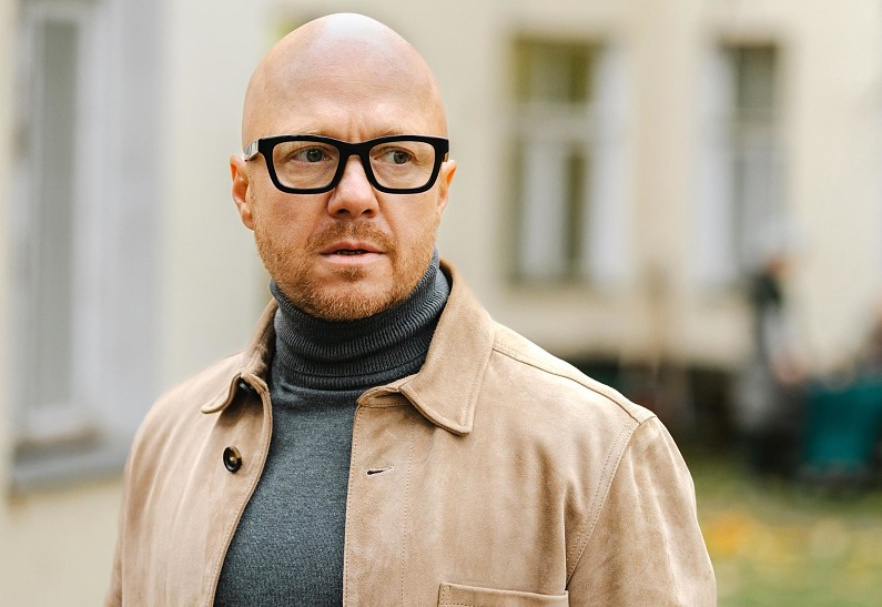 Евгений Стычкин, Ольга Сутулова, Григорий Верник, Марина Васильева на съемках сериала «Хоспис»