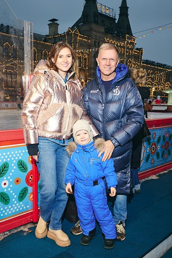 Андрей Колесников с семьей