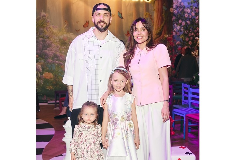 ST и Ассоль, Денис и Лена Кукояки, Наташа Бардо и другие гости показа BoscoBambino