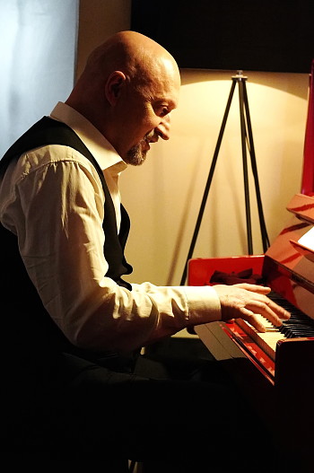 Гоша Куценко