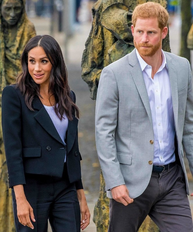 Принц Гарри и Меган Маркл предложили принцессам Беатрис и Евгении убежище в США