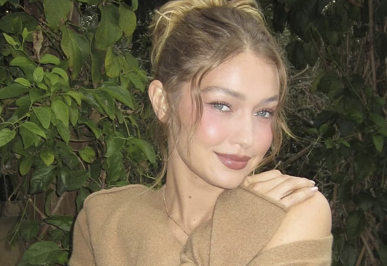 Элегантно и жутко: Джиджи Хадид удивила поклонников необычной фотосессией