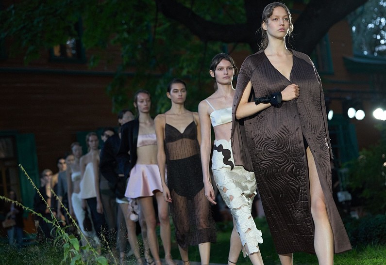 Эксперты рассказали о главных модных трендах 2026 года