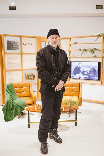 Антон Севидов