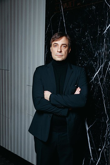 Евгений Цыганов