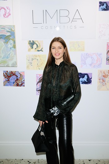 Вероника Левенец