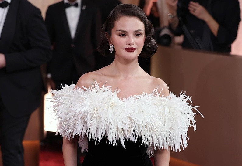 Селене Гомес откровенно рассказала о своем биполярном расстройстве