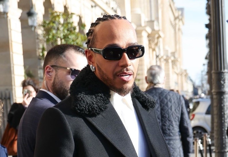 Льюис Хэмилтон всерьез задумался о будущем с Ким Кардашьян