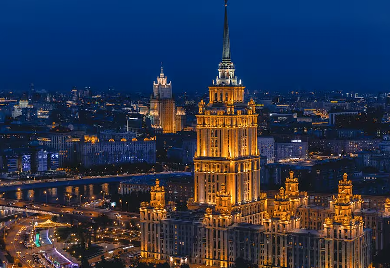 Вечеринка THE QUEEN’S PARTY 8 марта