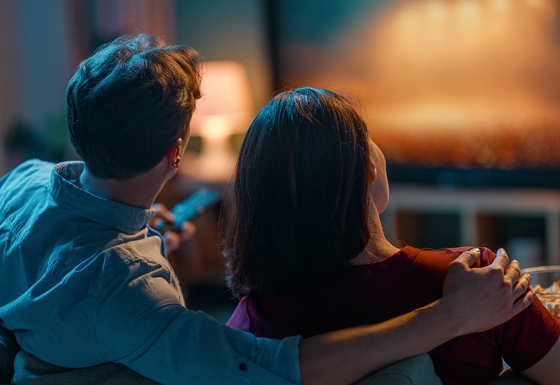 Весне дорогу: 7 фильмов и сериалов для просмотра на мартовских выходных