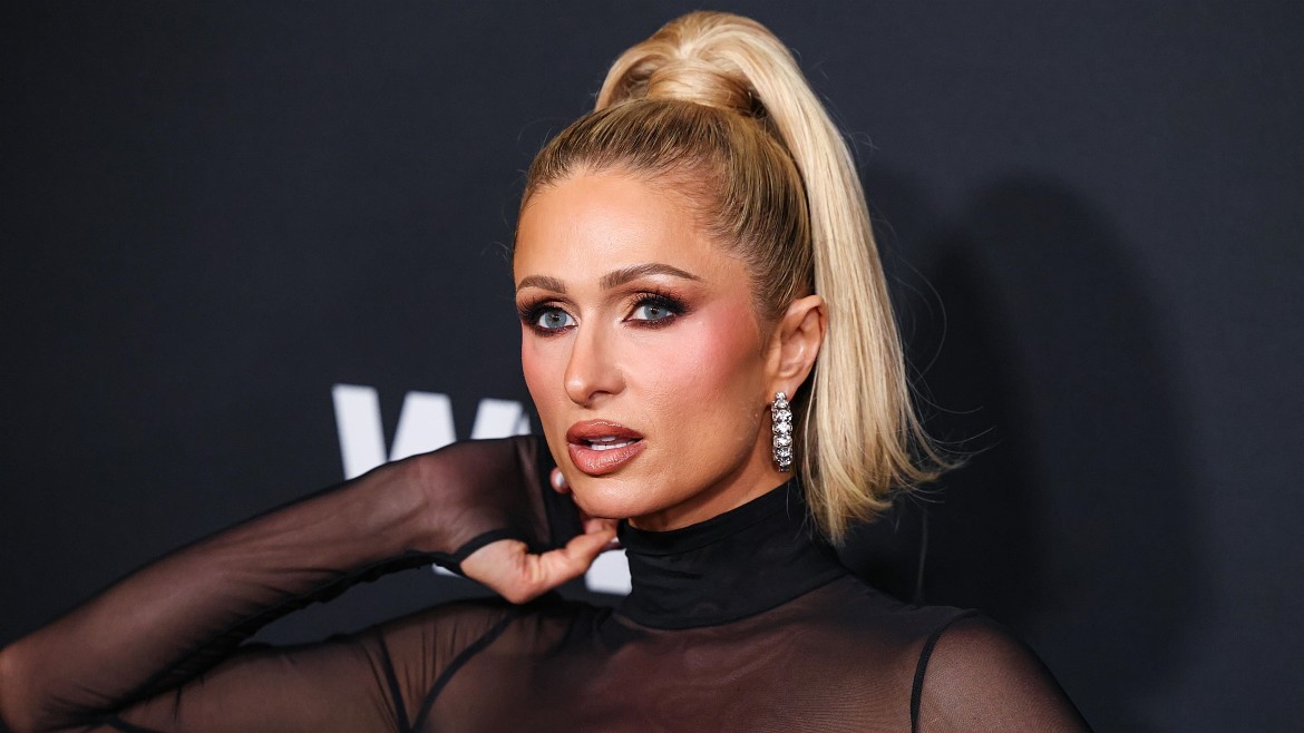 Пэрис Хилтон разделась для жаркой промо-кампании собственного бренда