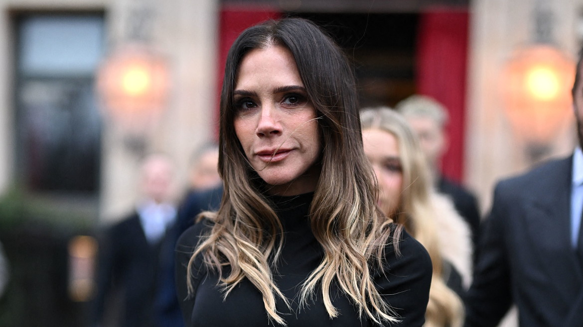 Дэвид Бекхэм с детьми поддержал жену на Неделе моды на фоне ссоры со старшим сыном