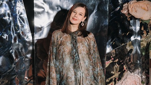 Катерина Шпица, Мария Михалкова-Кончаловская, Марина Ворожищева и другие гости премьеры праздничной программы «Ты прекрасна»