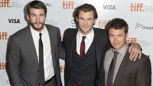 Люк Хемсворт признался, что он и его братья Крис и Лиам хотели бы поработать вместе