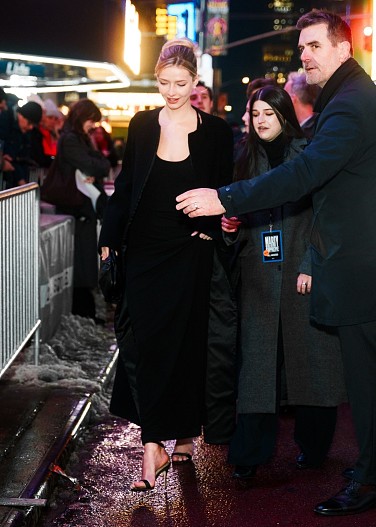 Эппл Мартин