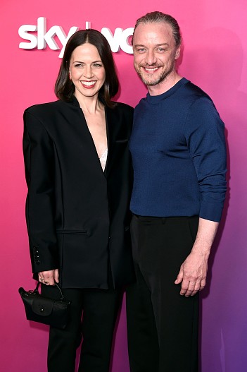 Лиза Либерати и Джеймс МакЭвой