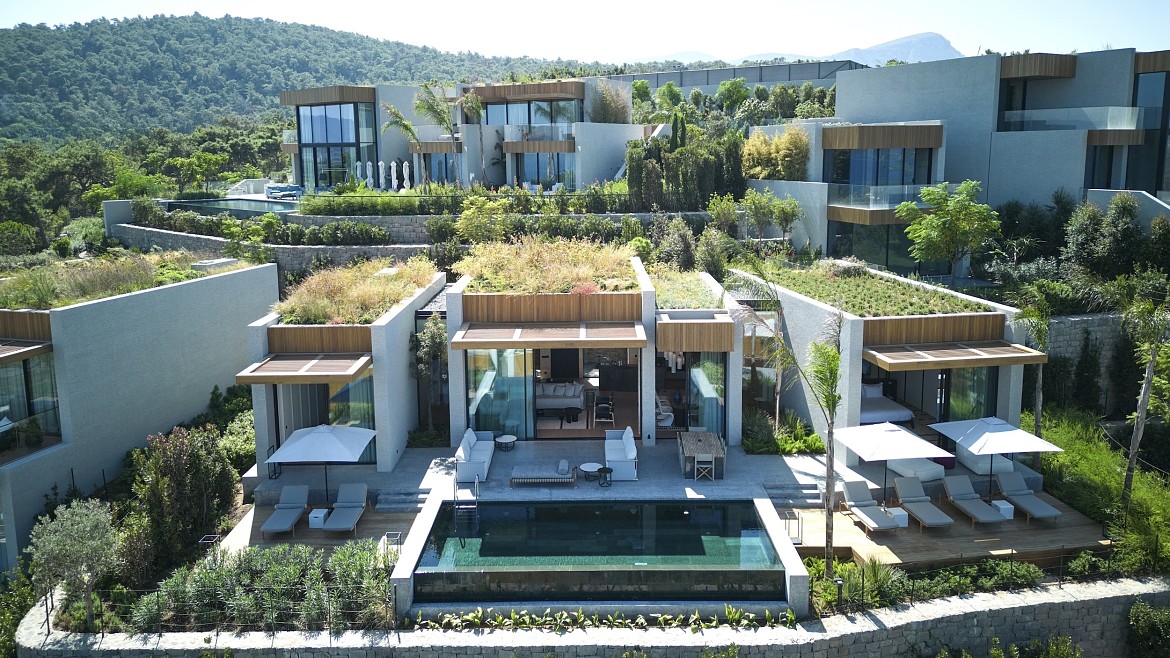 Город на море