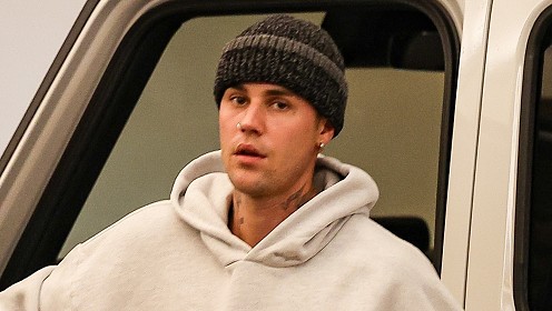 Джастин Бибер установил исторический рекорд на Coachella, обойдя Бейонсе