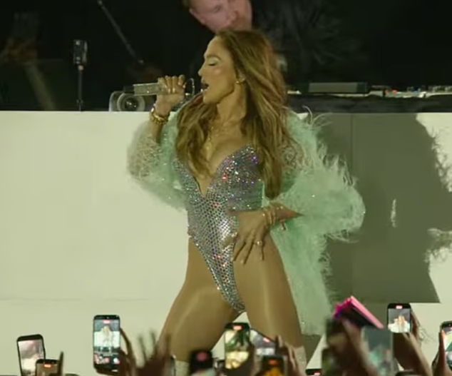 Дженнифер Лопес