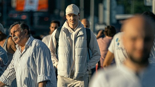 Максим Матвеев, Николас Муавад и Дарья Авратинская в международной драме «Заложник»