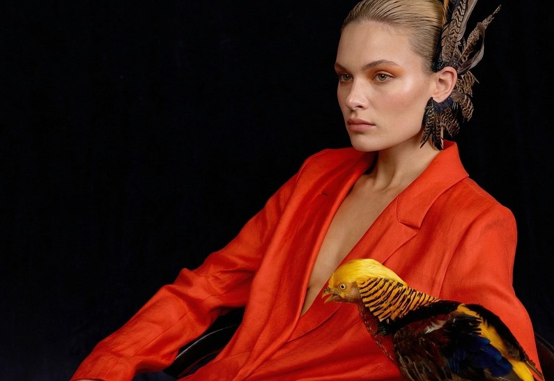 Бренд необычной одежды: First in Space представил первую капсулу летней коллекции