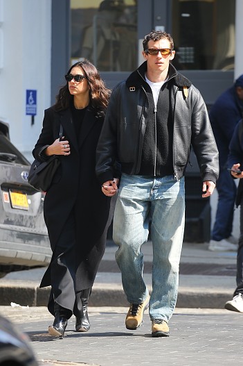 Дуа Липа и Каллум Тернер