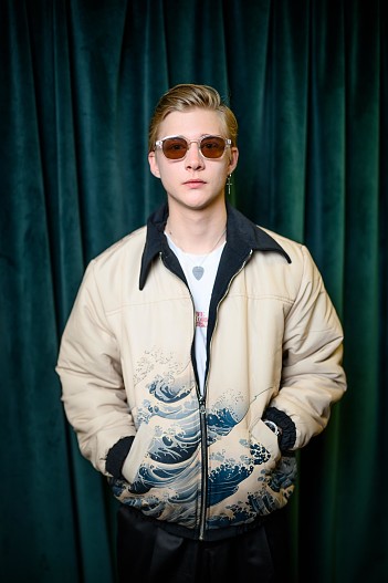 Олег Савостюк