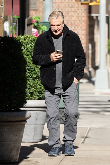 Алек Болдуин