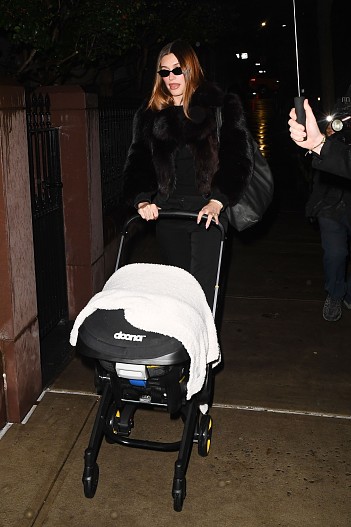 Хейли Бибер