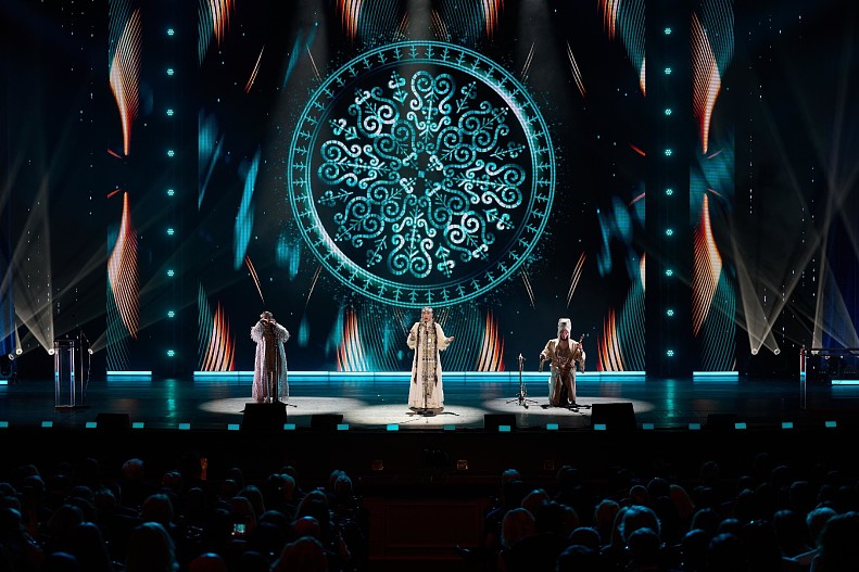 Екатерина Корякина, Иванида Бугулова, Айсен Кысылбаиков