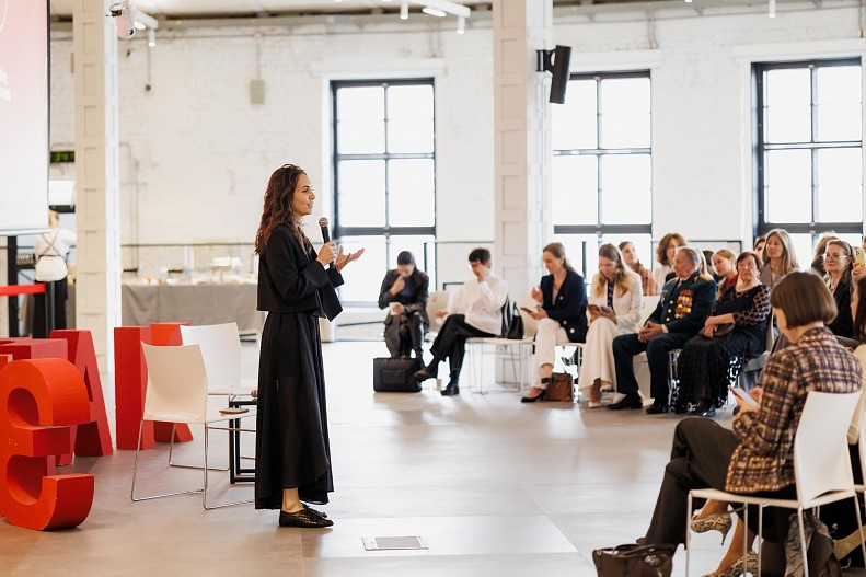 Алина Гасумянова