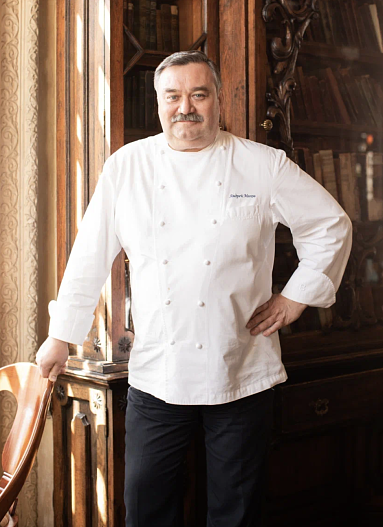 Андрей Махов