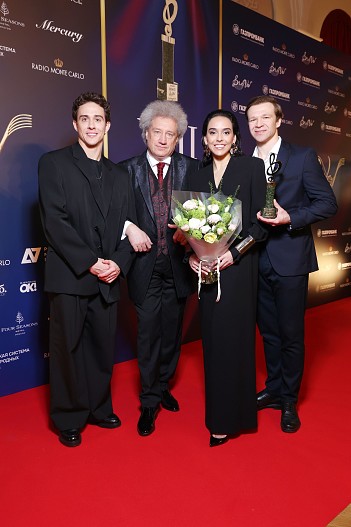 Вагнер Карвальо, Андрей Аниханов, Аманда Гомес с супругом