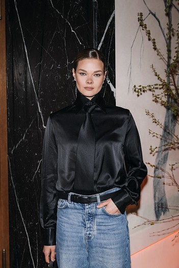 Анна Исаева