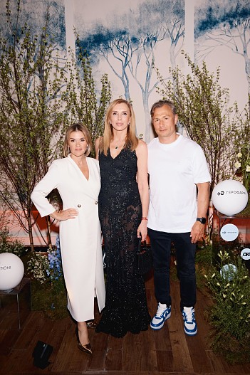 Анастасия Кичатова, Светлана Бондарчук, Сергей Кичатов