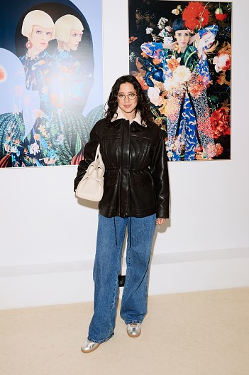 Нана Муштакова