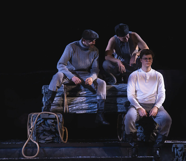 Сцена из мюзикла «Вальсе-бостон»